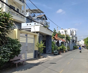 BÁN ĐẤT MẶT TIỀN ĐƯỜNG 28, PHƯỜNG CÁT LÁI, QUẬN 2